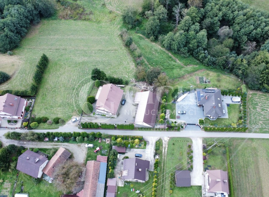 małopolskie, Miasto Tarn&oacute;w, Tuch&oacute;w, Piotrkowice, Dom w Piotrkowicach z wieloma możliwościami.