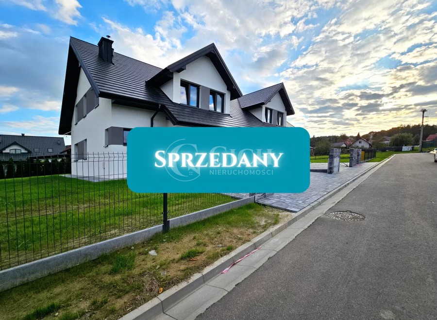 małopolskie, Miasto Tarn&oacute;w, Pleśna, Rzuchowa, Ostatni dom bliżniak w Rzuchowej